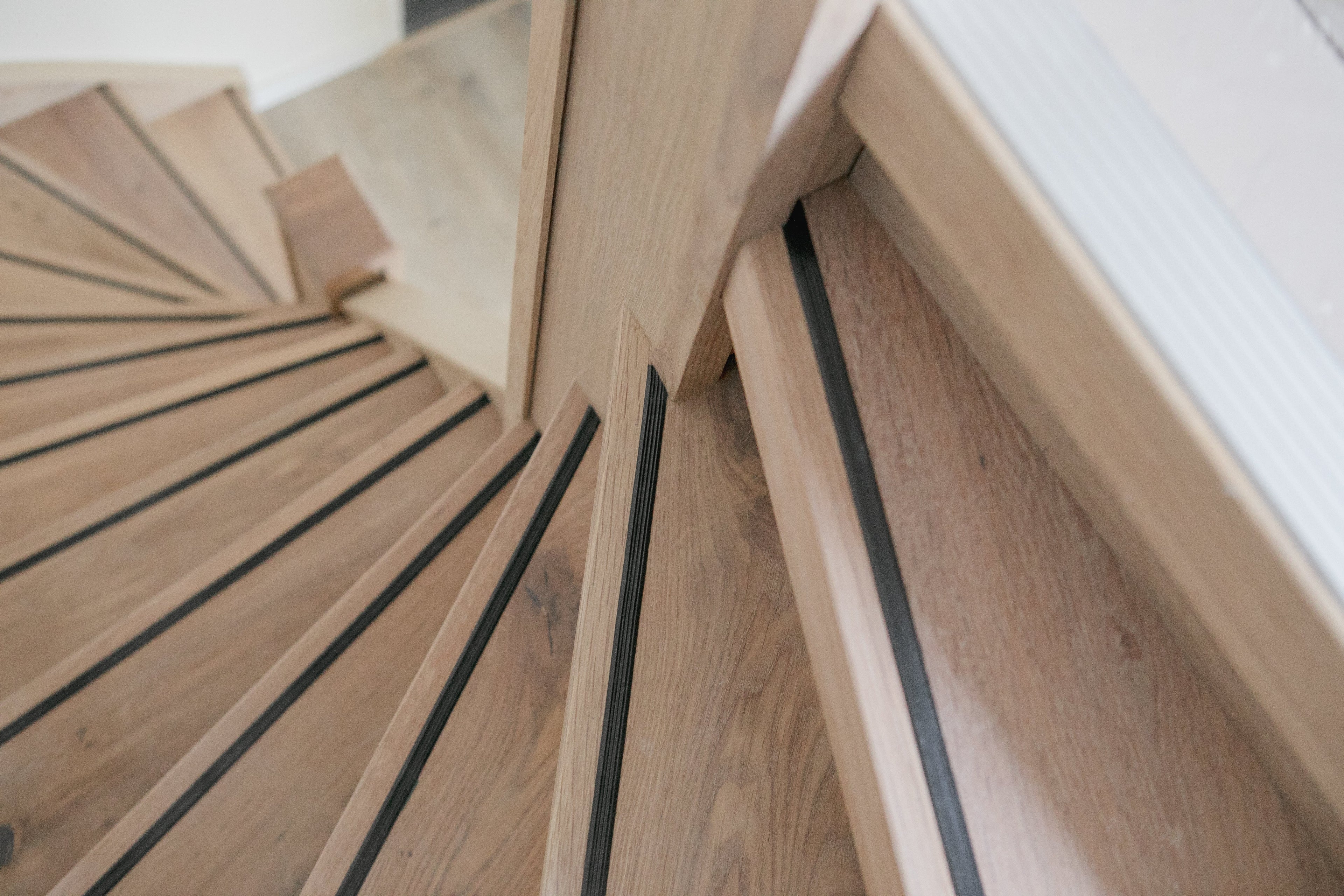 Eiken dichte trap recht doe-het-zelf pakket