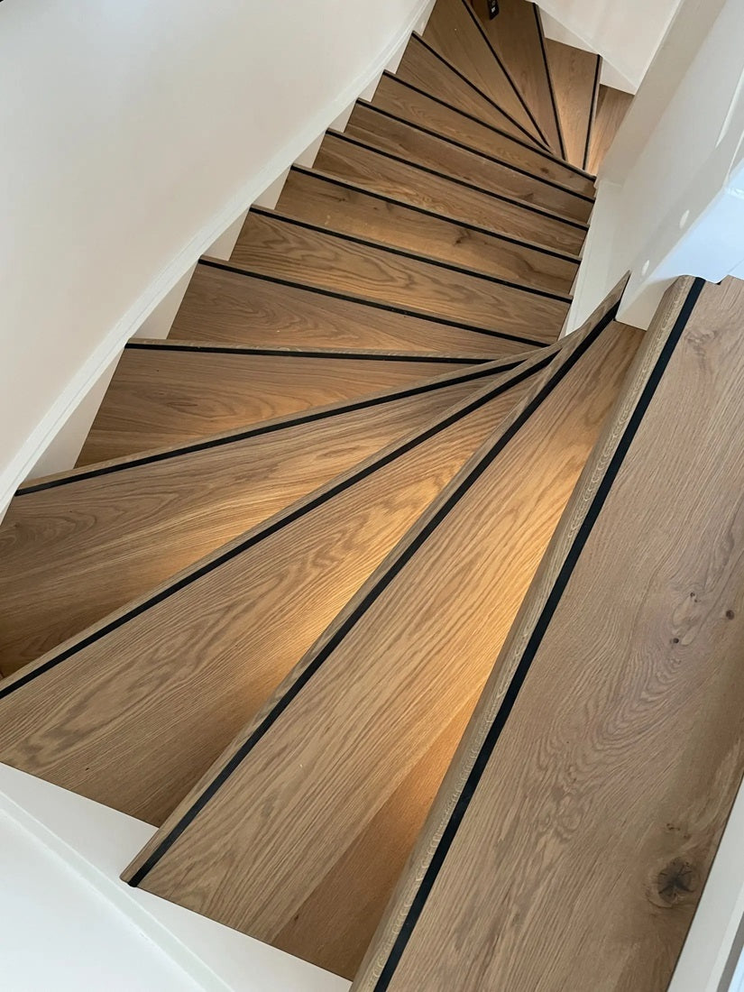 Eiken open trap 1-kwartdraai doe-het-zelf pakket